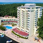 Perla Sun 4*