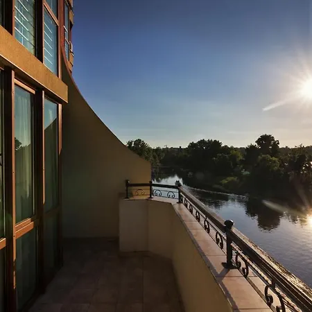 Hotel Perla Sun 4*