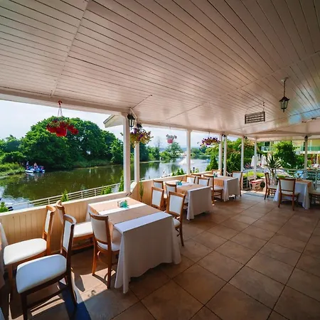 Hotel Perla Sun 4*