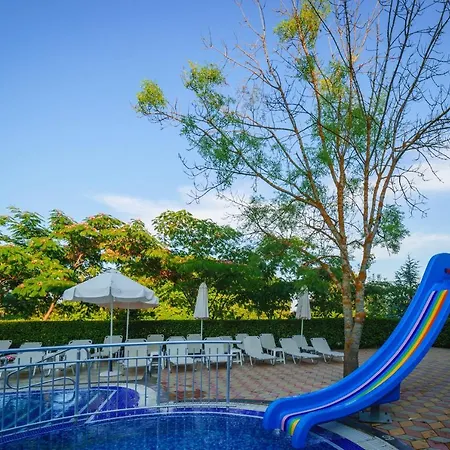 Hotel Perla Sun